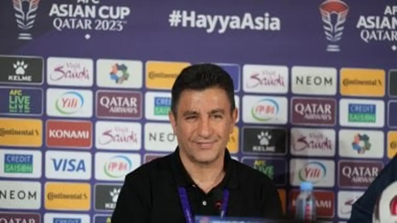 مدرب إيران يحذر لاعبيه قبل مواجهة مصر في كأس العالم المقبل